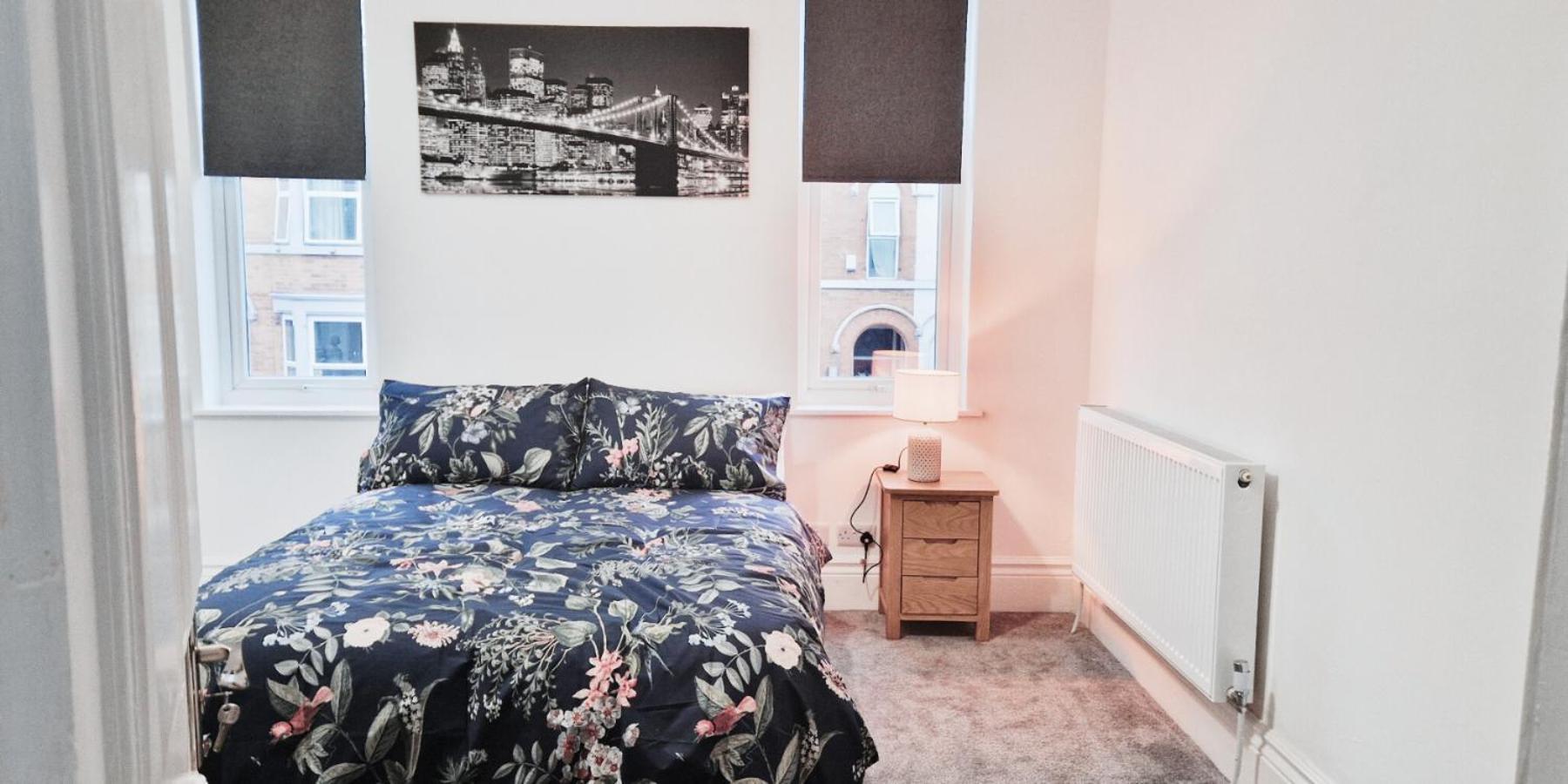 Spacious Room In Modern House Near 诺丁汉 外观 照片
